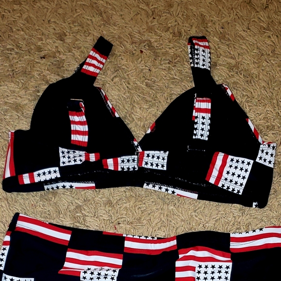 *Plus Size* 🇺🇸🚣‍♀️ 🏊‍♀️🏄‍♀️Flag Swimsuit bathingsuits/swimsuits - Picture 5 of 12